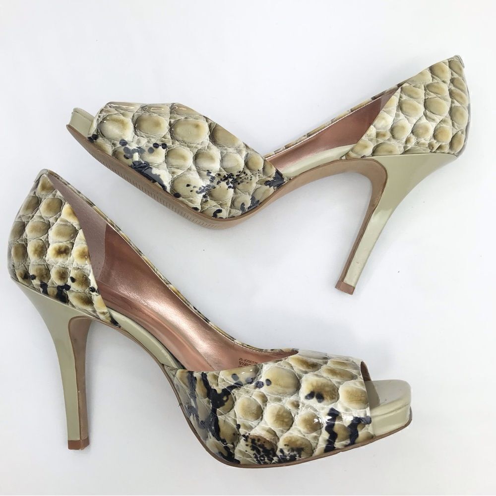 Jessica Simpson Beige Snake-Print Peep-Toe Heels